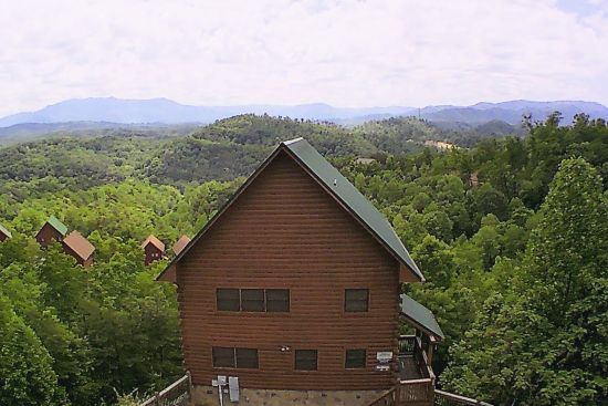 Image for Unforgettable Getaways: Indulge in Complimentary Attractions Valued at Over $900 Daily with Our Exquisite Cabin Rentals